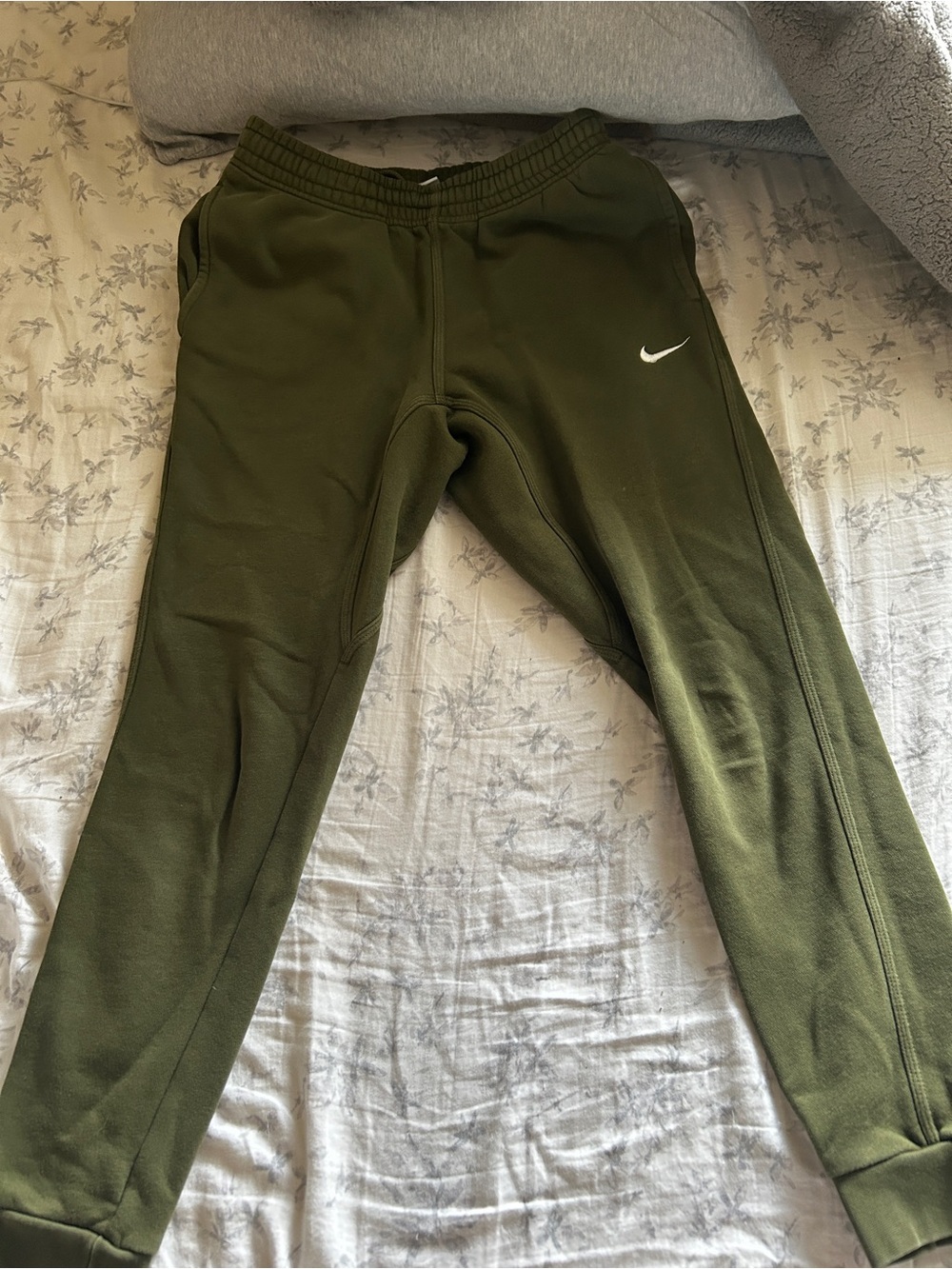 Nike Kids Olive Green Fleece Jogger Pants with White Swoosh